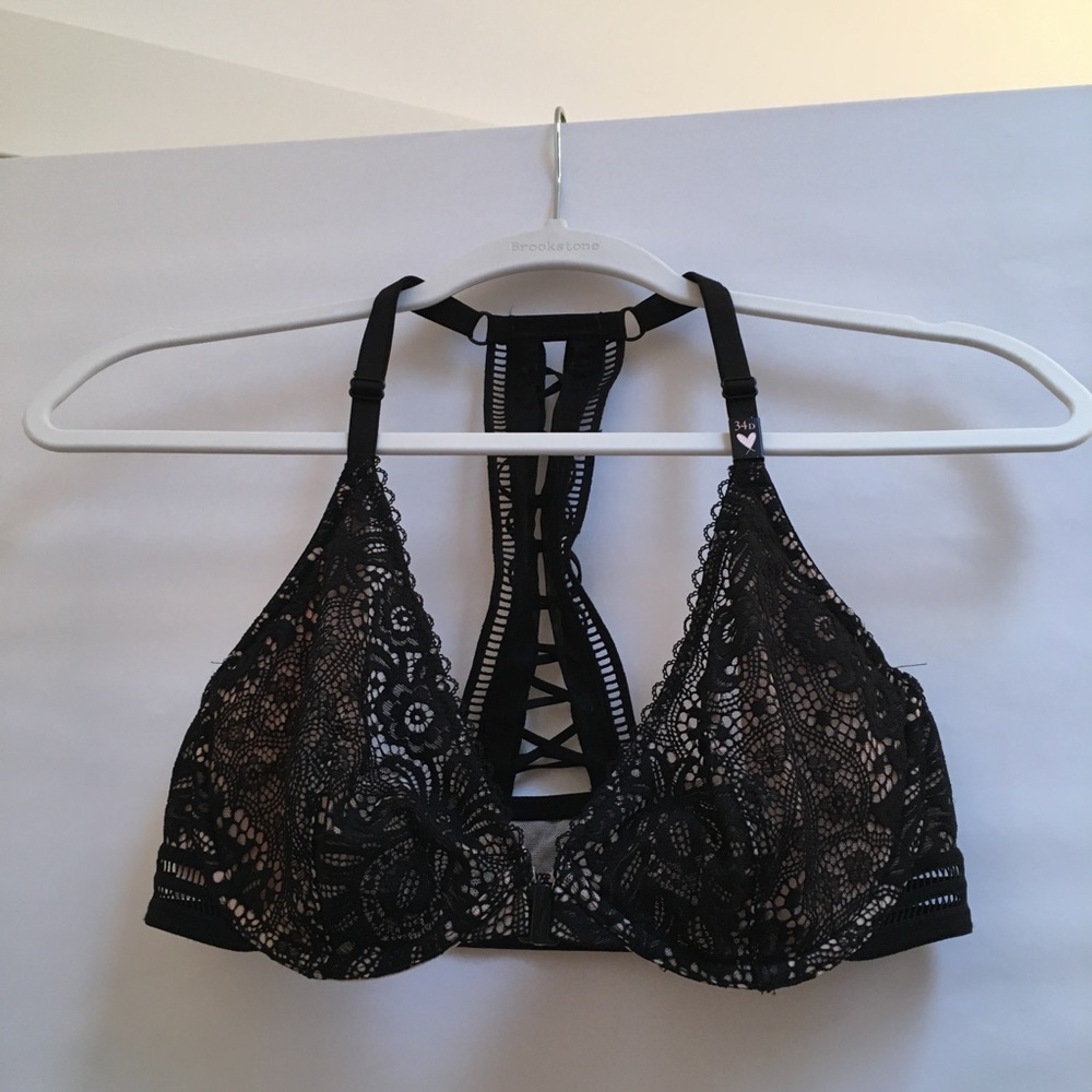 Victoria’s Secret Lace Bra 34D NWT